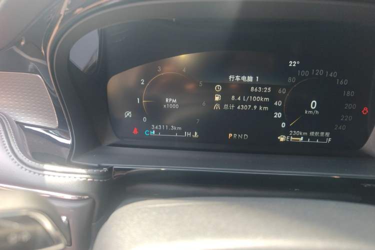Used Lincoln Corsair 2022 2.0T Two-Wheel Drive Deluxe Edition Odometer Close Up