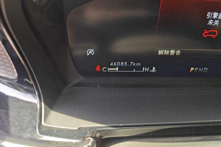 Used Lincoln Corsair 2022 2.0T Two-Wheel Drive Luxury Edition Odometer Close Up