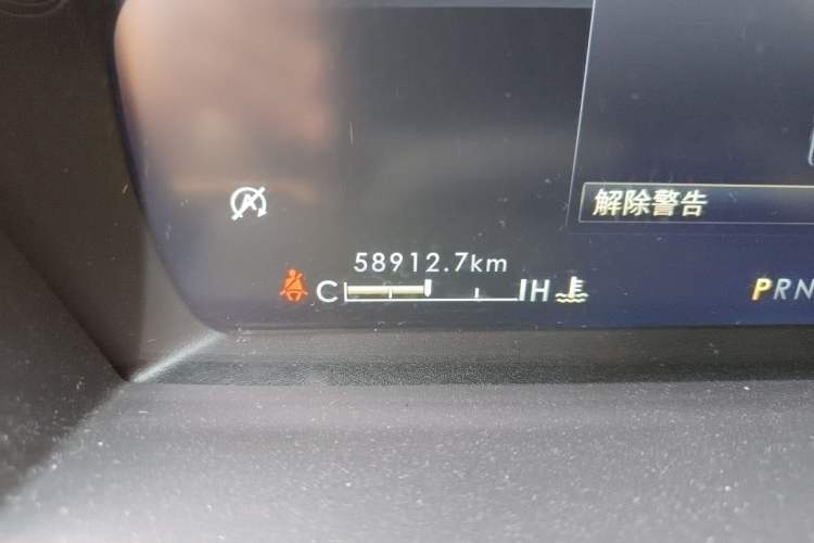 Used Lincoln Corsair 2022 Revised Version 2.0T Two-Wheel Drive Luxury Edition Odometer Close Up