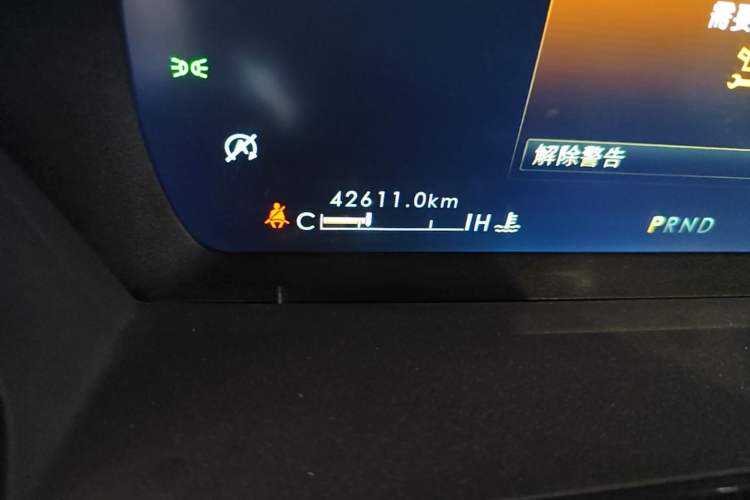 Used Lincoln Corsair 2022 2.0T Two-Wheel Drive Deluxe Edition Odometer Close Up