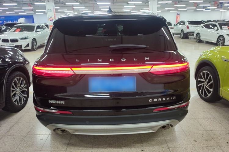 Used Lincoln Corsair 2022 2.0T Two-Wheel Drive Deluxe Edition Rear