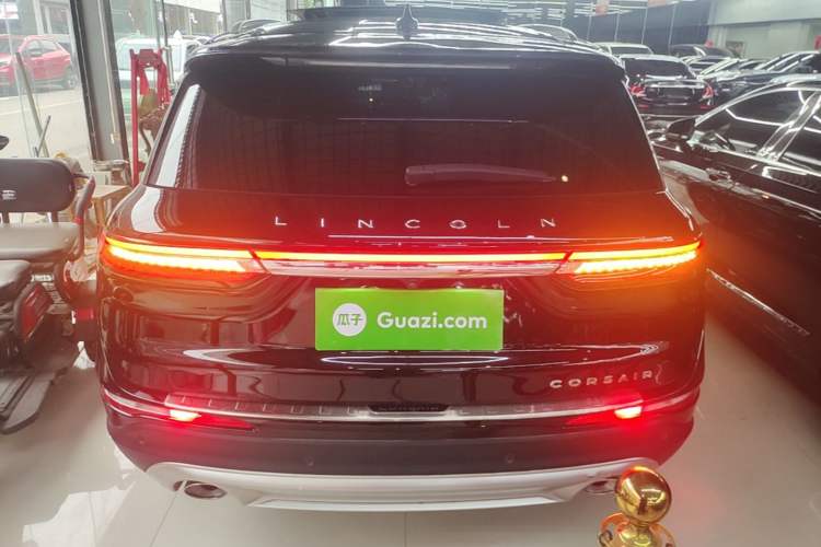 Used Lincoln Corsair 2022 2.0T Two-Wheel Drive Deluxe Edition Rear
