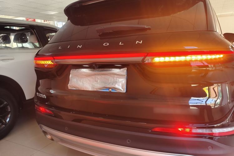 Used Lincoln Corsair 2022 2.0T Two-Wheel Drive Deluxe Edition Rear