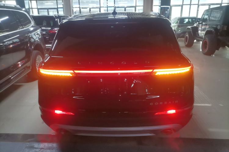Used Lincoln Corsair 2022 2.0T Two-Wheel Drive Deluxe Edition Rear