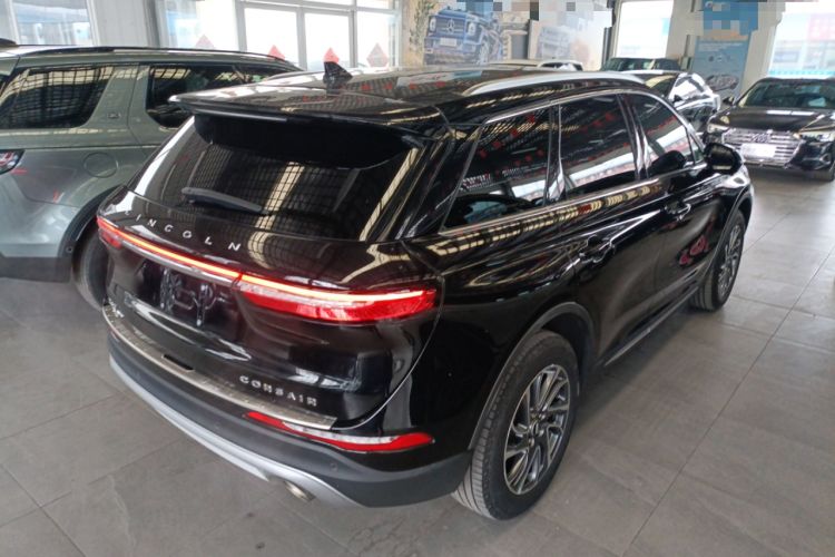 Used Lincoln Corsair 2022 2.0T Two-Wheel Drive Deluxe Edition Rear Right 45 Deg