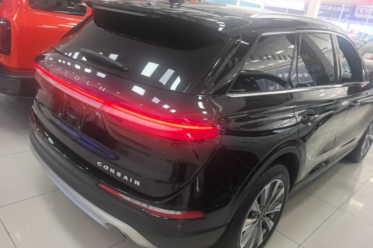 Used Lincoln Corsair 2022 2.0T Two-Wheel Drive Luxury Edition Rear Right 45 Deg