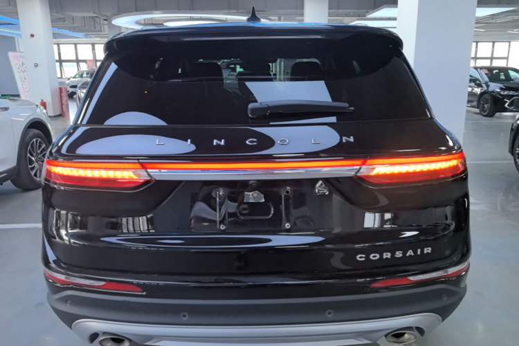Used Lincoln Corsair 2022 2.0T Two-Wheel Drive Deluxe Edition Rear