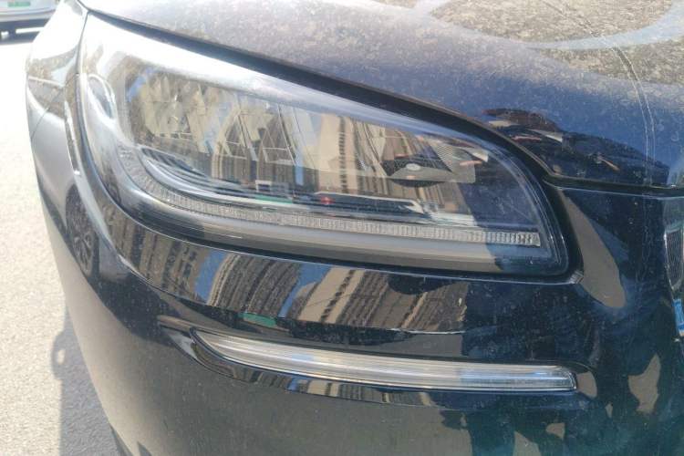 Used Lincoln Corsair 2022 2.0T Two-Wheel Drive Deluxe Edition Right Front Headlight
