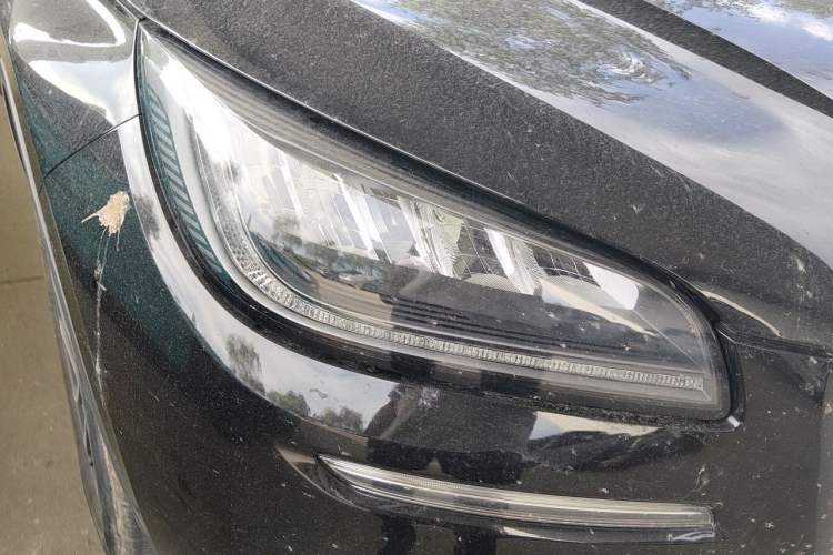 Used Lincoln Corsair 2022 2.0T Two-Wheel Drive Deluxe Edition Right Front Headlight