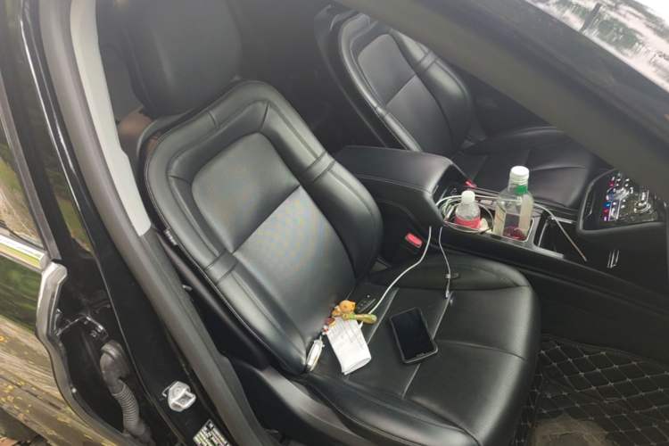 Used Lincoln Corsair 2022 2.0T Two-Wheel Drive Deluxe Edition Right Front Seat
