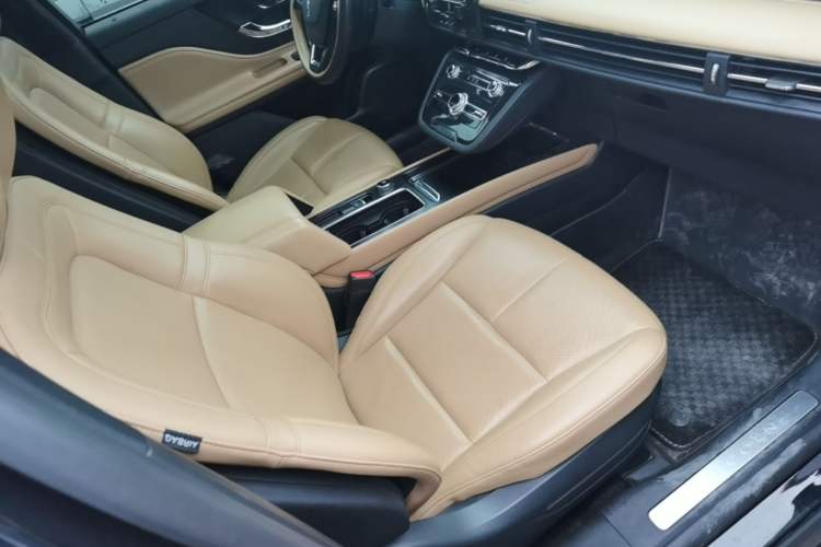 Used Lincoln Corsair 2022 2.0T Two-Wheel Drive Luxury Edition Right Front Seat