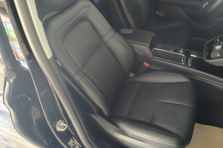 Used Lincoln Corsair 2022 2.0T Two-Wheel Drive Deluxe Edition Right Front Seat