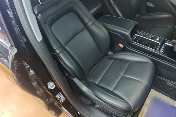 Used Lincoln Corsair 2022 2.0T Two-Wheel Drive Deluxe Edition Right Front Seat