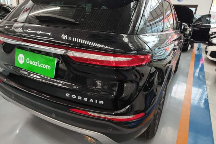 Used Lincoln Corsair 2022 2.0T Two-Wheel Drive Deluxe Edition Right Rear Taillight