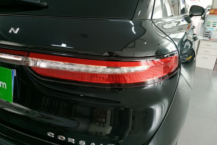 Used Lincoln Corsair 2022 Revised Version 2.0T Two-Wheel Drive Premium Edition Right Rear Taillight