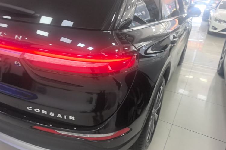 Used Lincoln Corsair 2022 2.0T Two-Wheel Drive Luxury Edition Right Rear Taillight