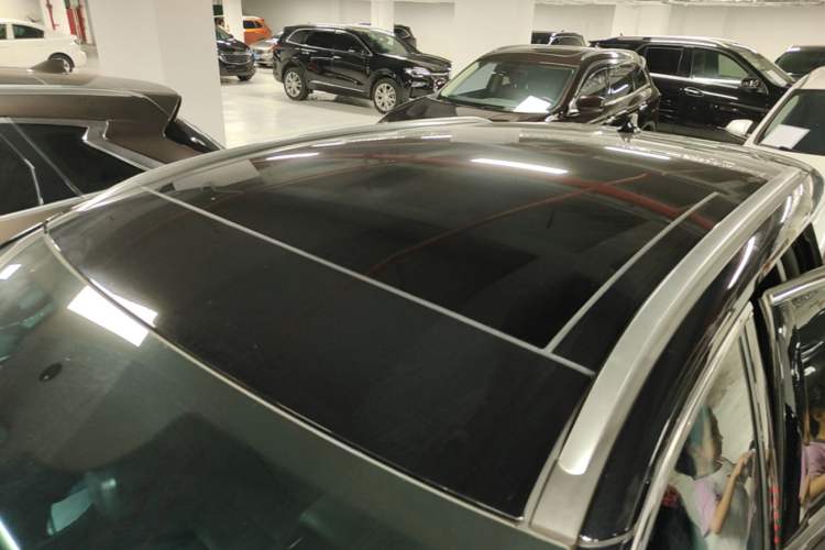 Used Lincoln Corsair 2022 2.0T Two-Wheel Drive Deluxe Edition Roof