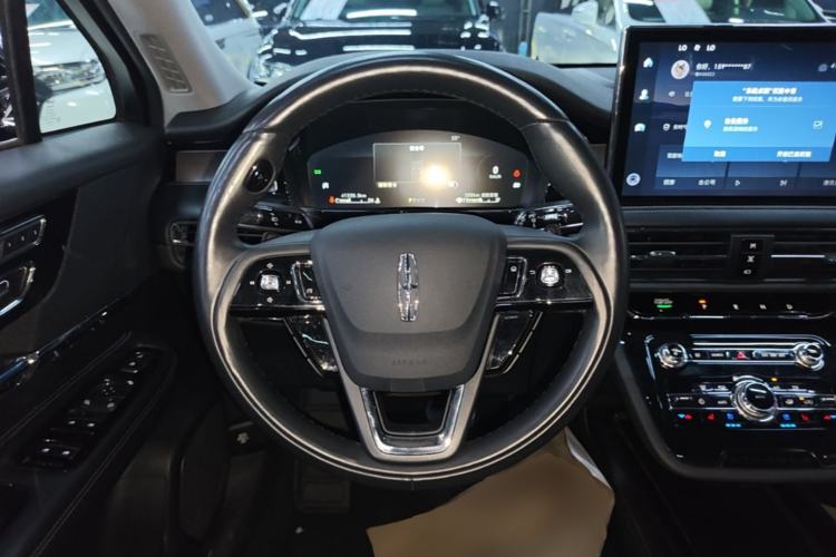 Used Lincoln Corsair 2022 2.0T Two-Wheel Drive Deluxe Edition Steering Wheel