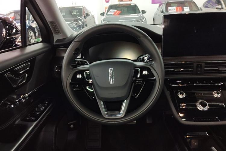 Used Lincoln Corsair 2022 2.0T Two-Wheel Drive Deluxe Edition Steering Wheel