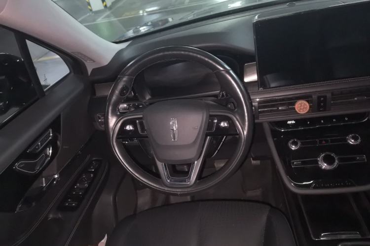 Used Lincoln Corsair 2022 2.0T Two-Wheel Drive Deluxe Edition Steering Wheel