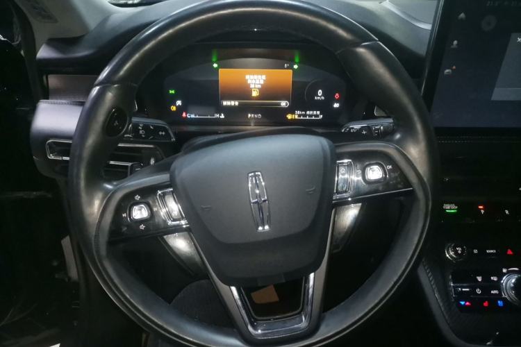 Used Lincoln Corsair 2022 2.0T Two-Wheel Drive Deluxe Edition Steering Wheel
