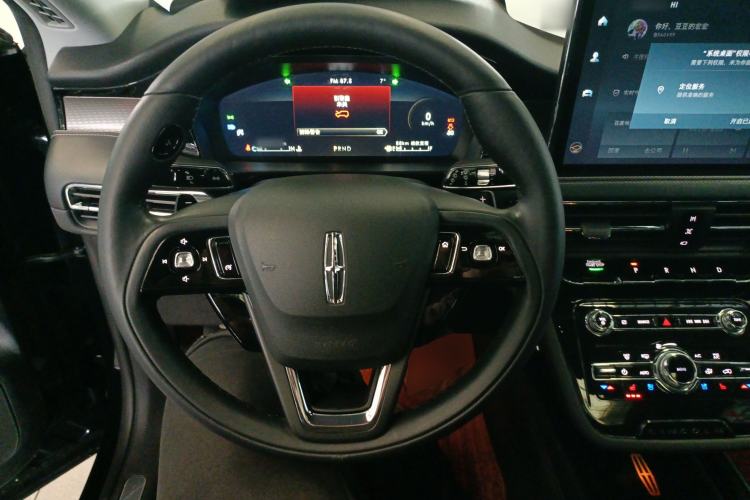 Used Lincoln Corsair 2022 2.0T Two-Wheel Drive Deluxe Edition Steering Wheel