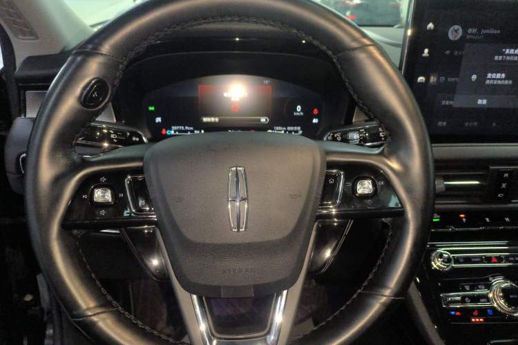 Used Lincoln Corsair 2022 Revised Version 2.0T Two-Wheel Drive Premium Edition Steering Wheel