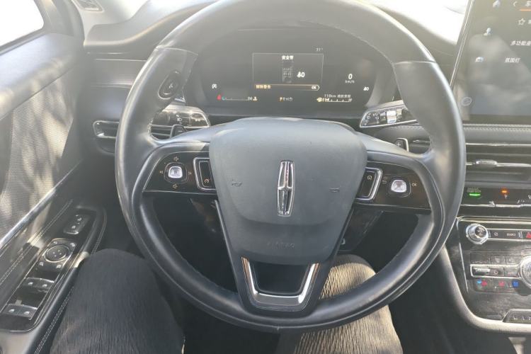 Used Lincoln Corsair 2022 2.0T Two-Wheel Drive Deluxe Edition Steering Wheel