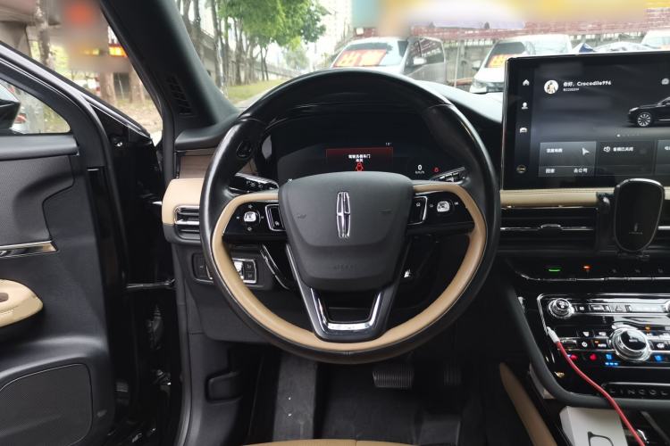Used Lincoln Corsair 2022 2.0T Two-Wheel Drive Luxury Edition Steering Wheel