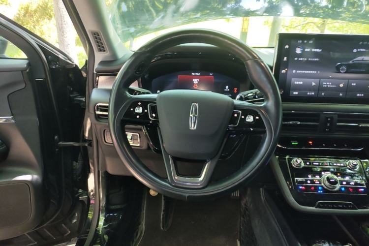 Used Lincoln Corsair 2022 2.0T Two-Wheel Drive Luxury Edition Steering Wheel