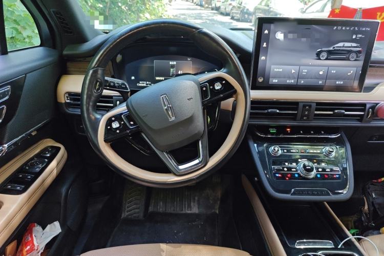 Used Lincoln Corsair 2022 2.0T Two-Wheel Drive Luxury Edition Steering Wheel