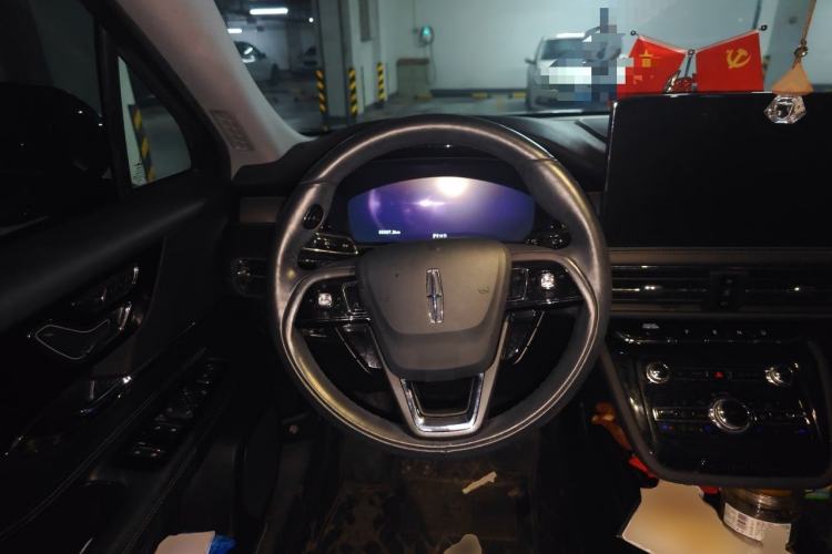 Used Lincoln Corsair 2022 2.0T Two-Wheel Drive Deluxe Edition Steering Wheel