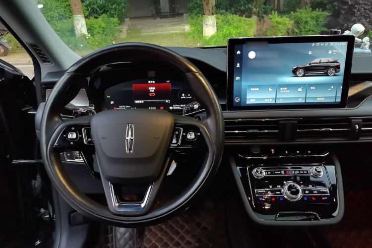 Used Lincoln Corsair 2022 2.0T Two-Wheel Drive Deluxe Edition Steering Wheel