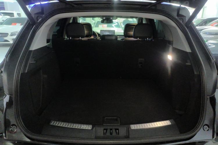 Used Lincoln Corsair 2022 Revised Version 2.0T Two-Wheel Drive Premium Edition Trunk