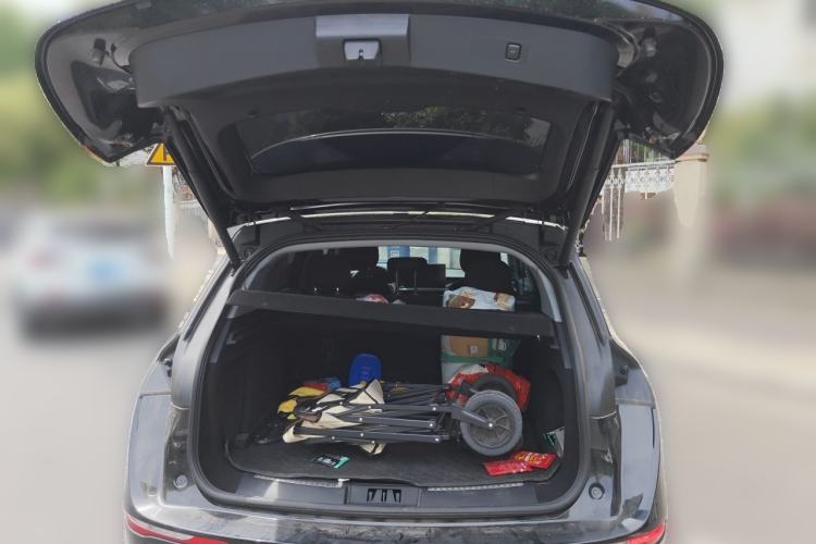 Used Lincoln Corsair 2022 Revised Version 2.0T Two-Wheel Drive Premium Edition Trunk