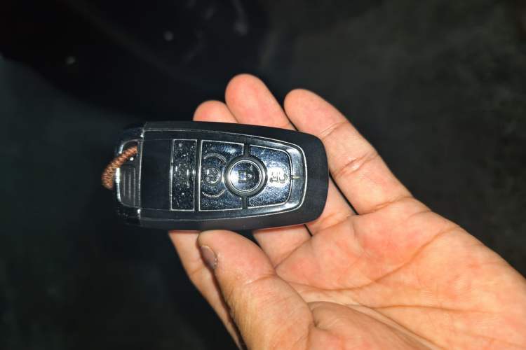 Used Lincoln Corsair 2022 2.0T Two-Wheel Drive Deluxe Edition Vehicle Key