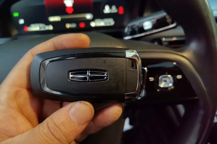 Used Lincoln Corsair 2022 2.0T Two-Wheel Drive Deluxe Edition Vehicle Key
