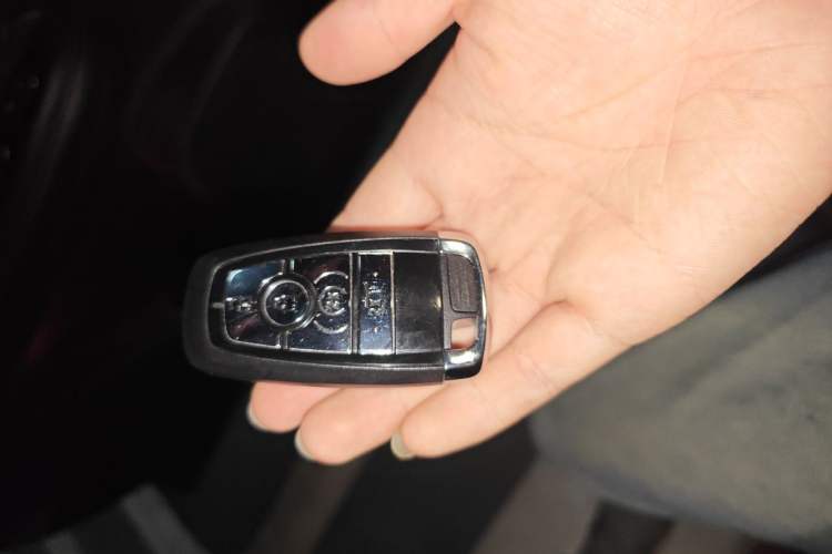 Used Lincoln Corsair 2022 2.0T Two-Wheel Drive Zunyue Edition Vehicle Key