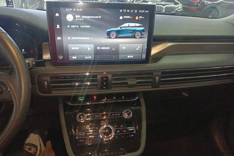 Used Lincoln Corsair 2022 2.0T Two-Wheel Drive Deluxe Edition Audio And AC Panel