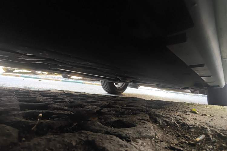 Used Lincoln Corsair 2022 2.0T Two-Wheel-Drive Alaska Glacier Limited Edition Chassis Rear Right