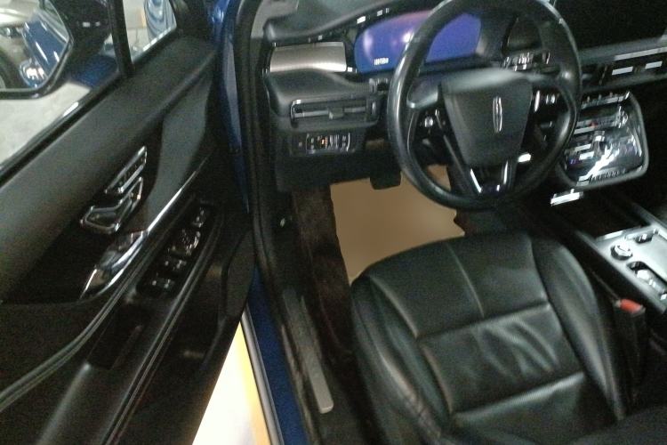 Used Lincoln Corsair 2022 2.0T Two-Wheel Drive Luxury Edition Driver Seat