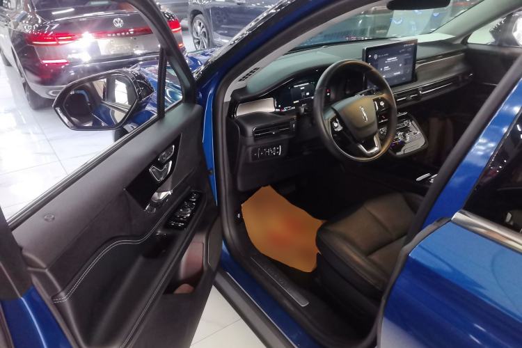 Used Lincoln Corsair 2022 2.0T Two-Wheel Drive Deluxe Edition Driver Seat