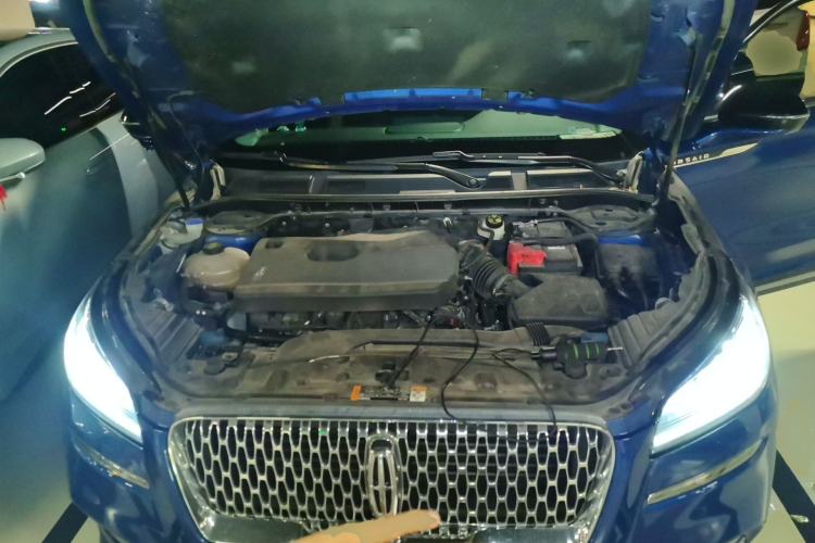 Used Lincoln Corsair 2022 2.0T Two-Wheel Drive Deluxe Edition Engine Bay