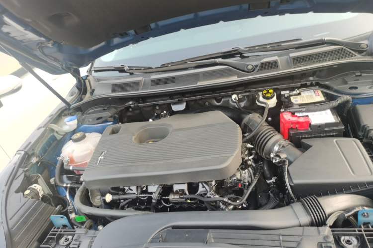Used Lincoln Corsair 2022 2.0T Two-Wheel Drive Luxury Edition Engine Bay