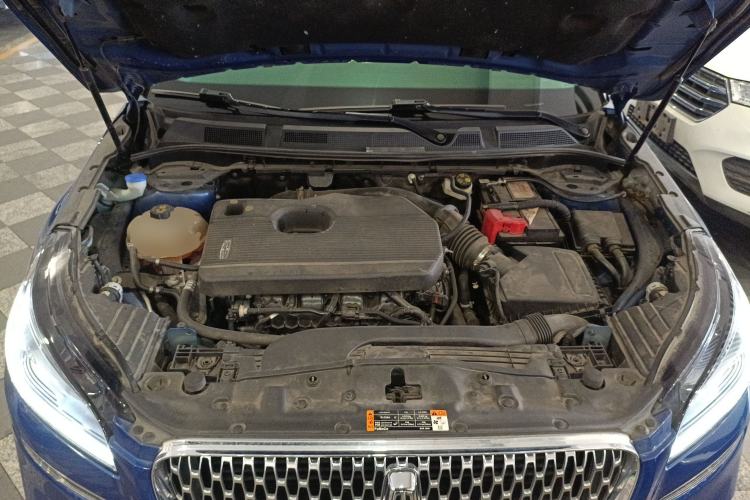Used Lincoln Corsair 2022 2.0T Two-Wheel Drive Deluxe Edition Engine Bay