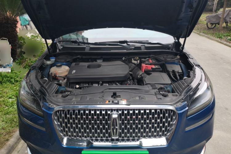 Used Lincoln Corsair 2022 2.0T Two-Wheel Drive Luxury Edition Engine Bay
