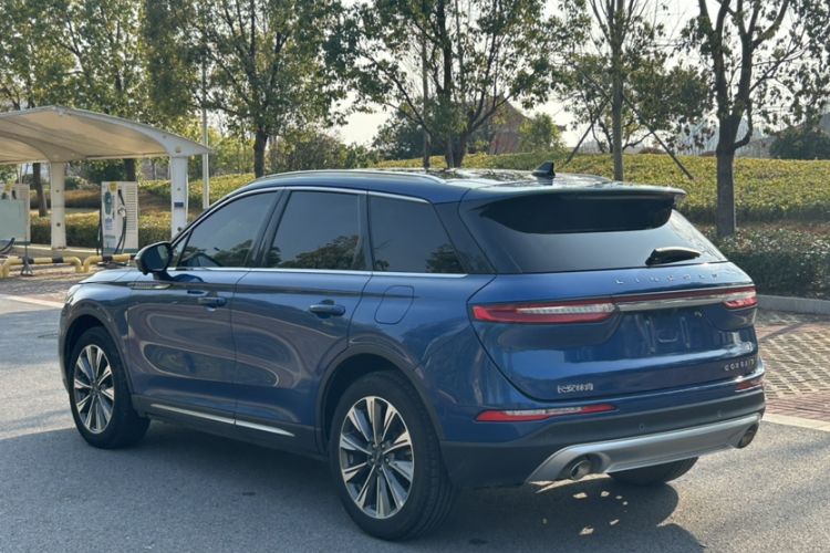 Used Lincoln Corsair 2022 2.0T Two-Wheel Drive Luxury Edition Exterior 2