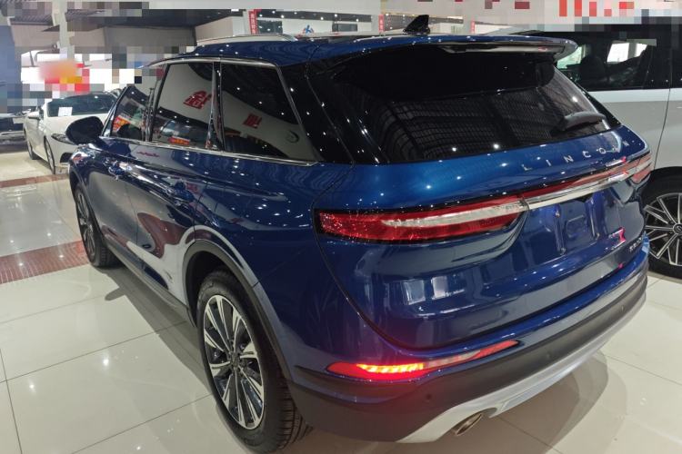 Used Lincoln Corsair 2022 2.0T Two-Wheel Drive Luxury Edition Exterior 2