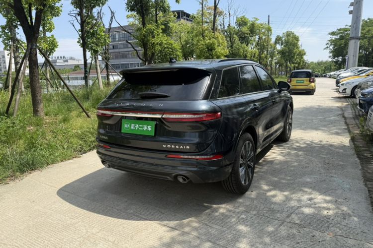 Used Lincoln Corsair 2022 2.0T Two-Wheel Drive Luxury Edition Exterior 4