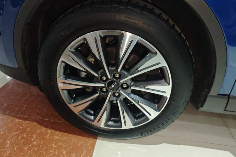 Used Lincoln Corsair 2022 2.0T Two-Wheel Drive Luxury Edition Exterior 4